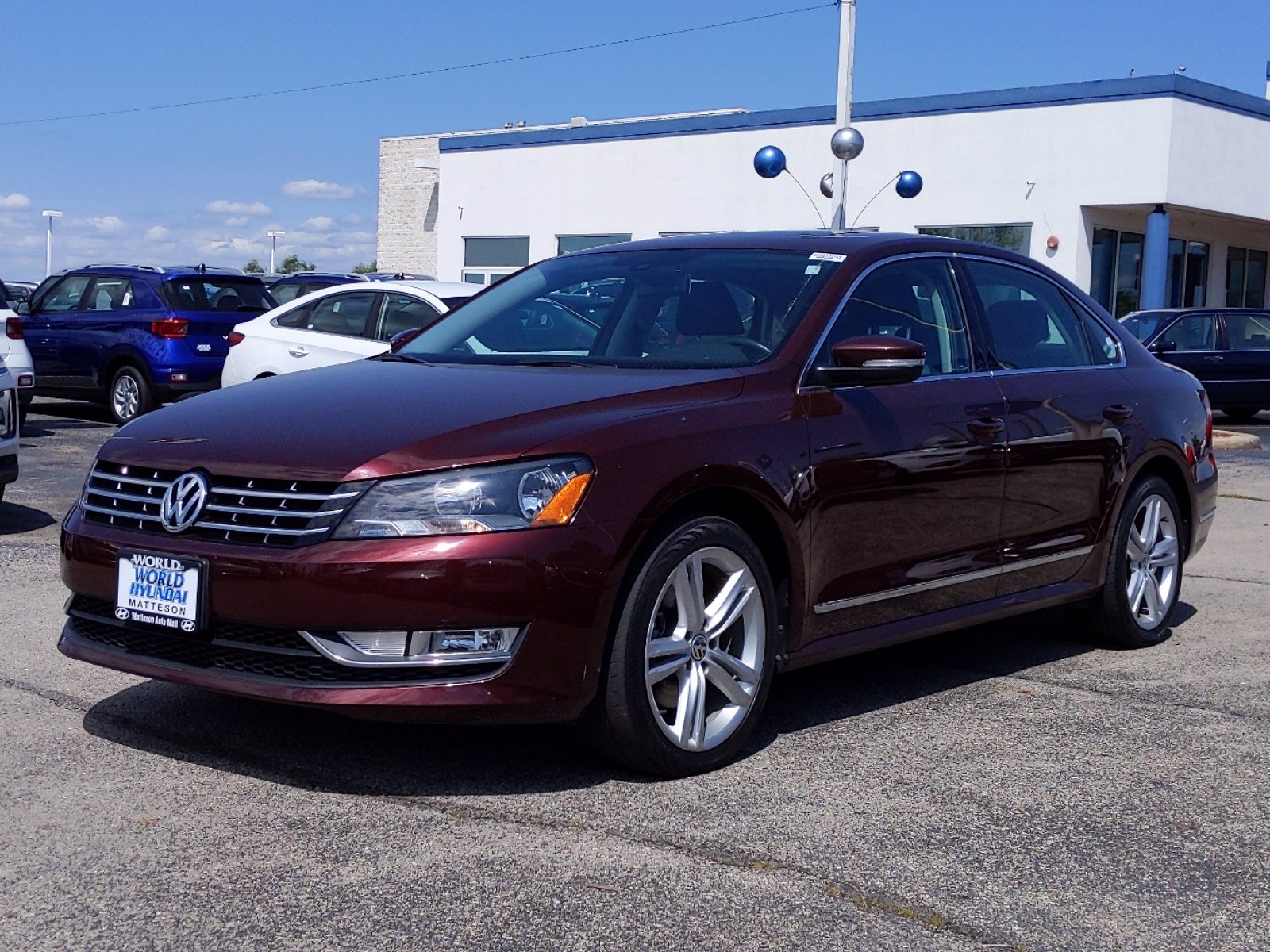 Pre-Owned 2014 Volkswagen Passat TDI SEL Premium FWD Sedan