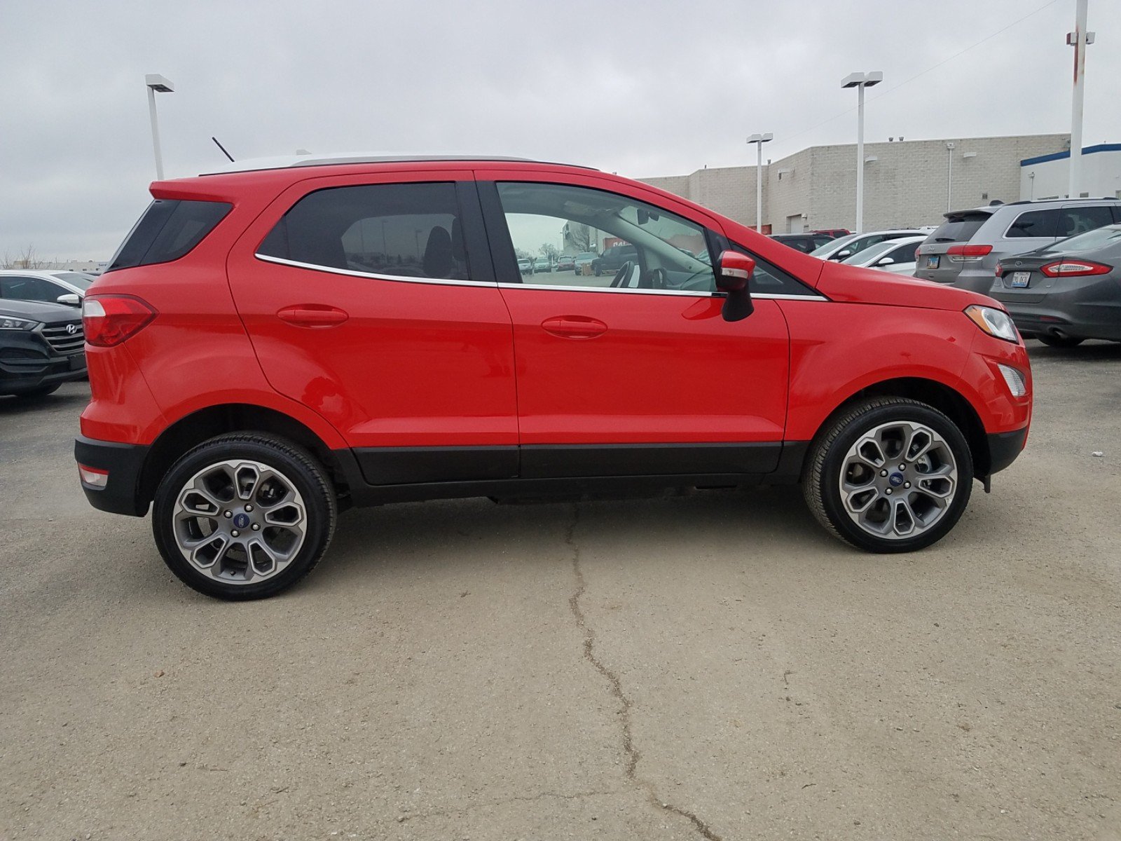Pre-Owned 2019 Ford EcoSport Titanium 4WD Sport Utility